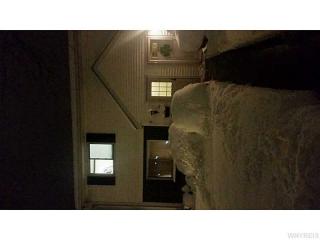20 Parkview Ct, Cheektowaga, NY 14086-3032
