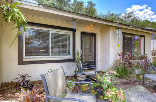 1144 Westwood Dr, Lutz, FL 33549-4129