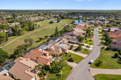 28425 Highgate Dr, Bonita Springs FL  34135-6832 exterior