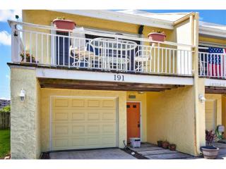 191 Woodette Dr, Dunedin, FL 34698-1745