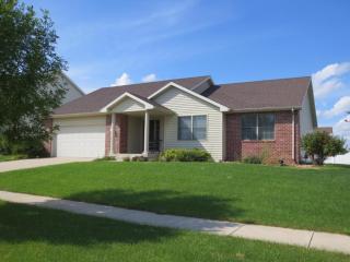 3005 Beckley St, Ames, IA 50010-1135