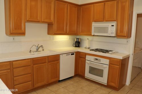 2323 Westbury Way, Santa Maria CA  93455-1210 exterior