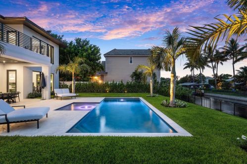 255 22nd St, Delray Beach FL  33444-4223 exterior