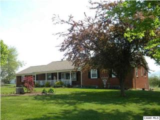 725 Brower Rd, Waynesboro, VA 22980-6359
