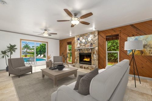 1369 Pine Tree Ln, Palm City, FL 34990-1960