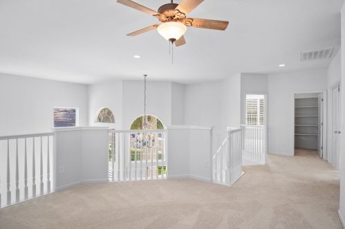 2709 Mira Vista Dr, Modesto CA  95356-8798 exterior