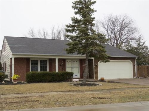 2704 38th St, Lorain, OH 44053-2249