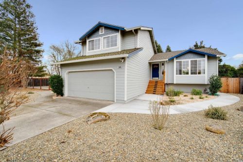 608 Benjamins Ct, Santa Rosa, CA 95409-3134