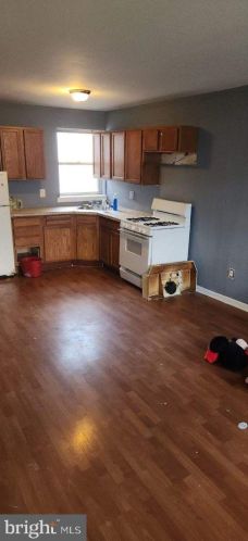 1248 21st St, Philadelphia, PA 19146-4352