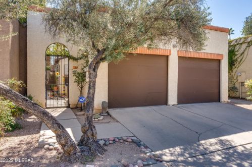 1453 Calle Platino, Tucson, AZ 85745-2776