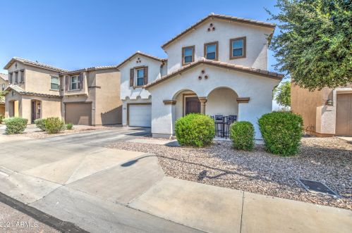 11024 College Dr, Phoenix, AZ 85037-1262