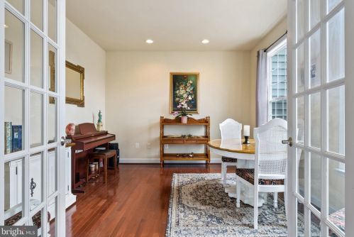 15 Lackawanna Ln, Falling Waters WV  25419-9402 exterior