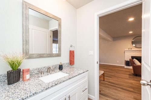 7434 Ranch Ave, Citrus Heights CA  95610-7462 exterior