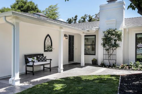 2749 Delaware Ave, Redwood City CA  94061-3218 exterior