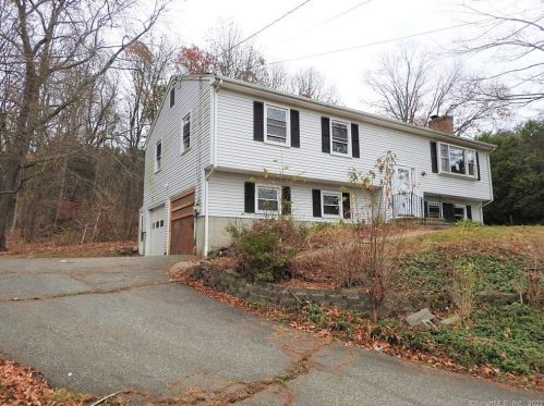 914 Saybrook Rd, Middletown, CT 06457-5617