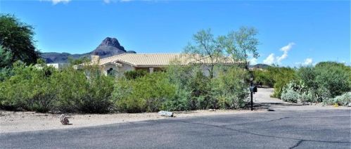 7951 Wade Springs Dr, Tucson, AZ 85743-6002