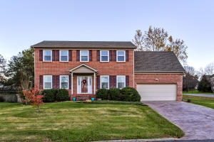 8316 Mecklenburg Ct, Knoxville, TN 37923-6719