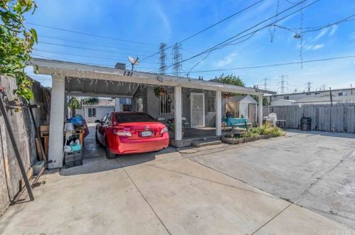 129 69th Way, Long Beach CA  90805-1237 exterior