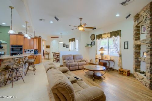 45409 22 St, Phoenix AZ 85087-7543 exterior