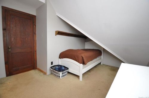 13 Oak Ave, Highland Falls NY  10928-1308 exterior