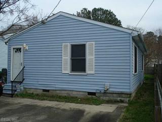 5333 Bayside Rd, Virginia Beach VA  23455-3705 exterior