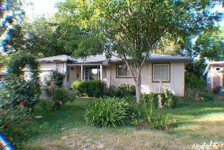 1729 Bowling Grn Dr, Sacramento CA  95815-4151 exterior