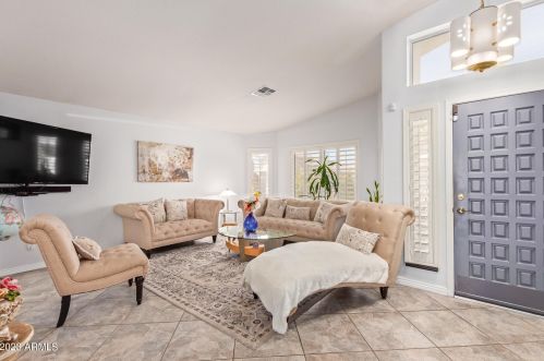 4019 Charlotte Dr, Glendale AZ  85310-3243 exterior