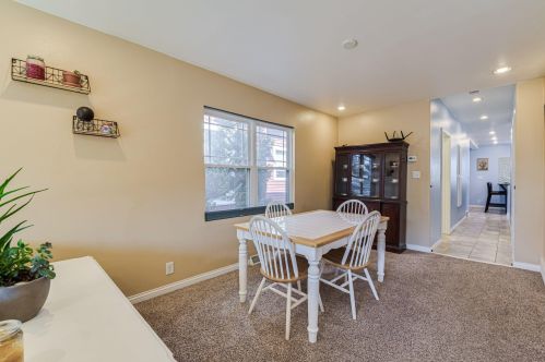 2526 Bartlett Ave, Milwaukee WI 53211-3952 exterior