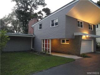 5274 Roberts Rd, Hamburg, NY 14075-5746