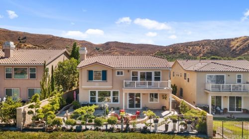 17413 Dove Willow St, Santa Clarita, CA 91387-3820