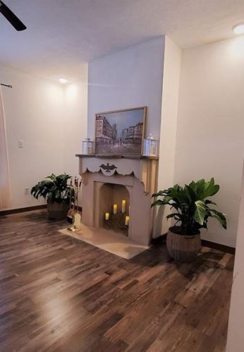 910 9th Ave, Beaver Falls PA  15010-4513 exterior