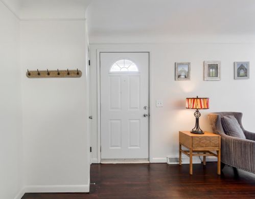 1007 Valley View Dr, Milford, OH 45150-2071