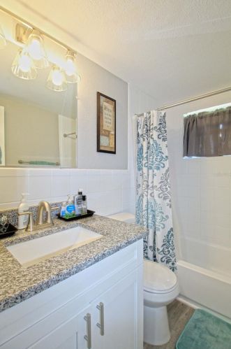 3530 Trask Dr, Tarpon Springs FL  34691-3363 exterior