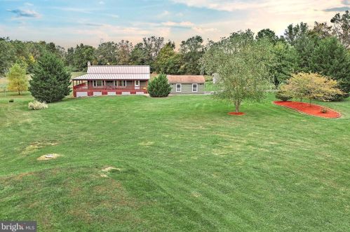 310 Krug Rd, Littlestown, PA 17340-9723