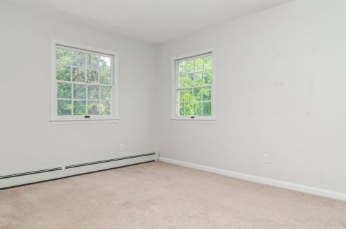 122 Stethem Dr, South Setauket NY  11720-4082 exterior