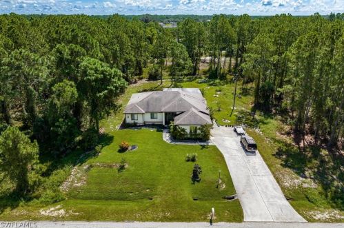 714 Michael Ave, Lehigh Acres, FL 33936-1048