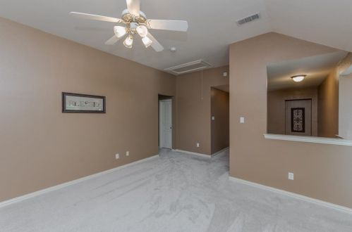 2112 Huron Cir, Denton TX  76210-2951 exterior