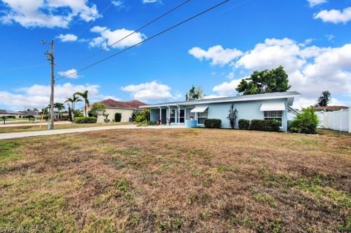 3824 10th Pl, Cape Coral FL  33904-5118 exterior