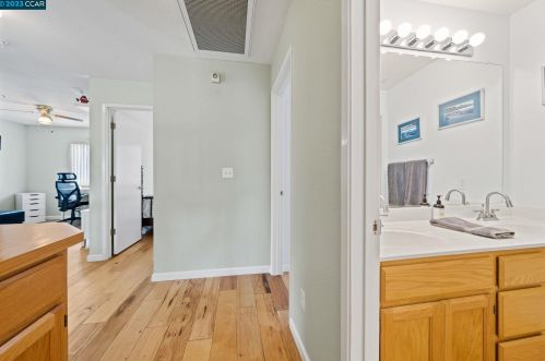 932 Anderson Cir, Woodland CA  95776-5100 exterior