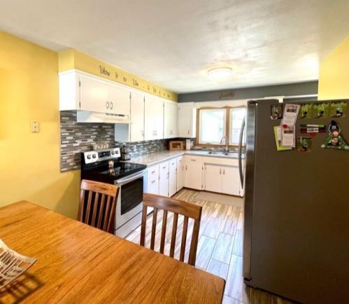 930 Victoria St, Fairmont MN  56031-4354 exterior