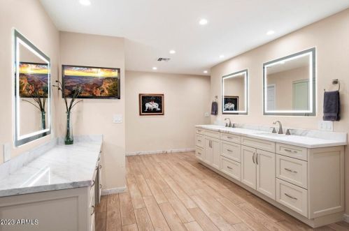 3301 Rovey Ave, Scottsdale AZ 85250-5824 exterior