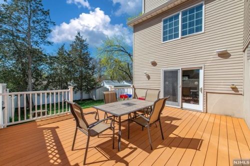 146 Sadler Rd, Bloomfield NJ  07003-5321 exterior