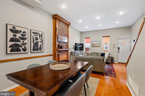833 Leland St, Philadelphia, PA 19130-2112