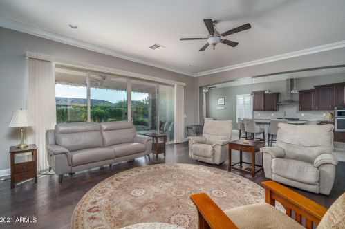 27535 Tonopah Dr, Buckeye AZ 85396 exterior