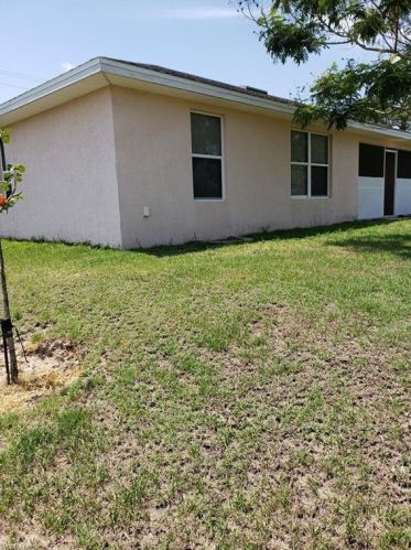 3810 23rd St, Lehigh Acres, FL 33976-3316