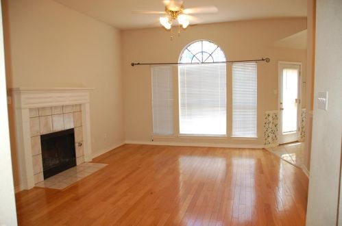 8021 Case Dr, Plano TX  75025-4017 exterior