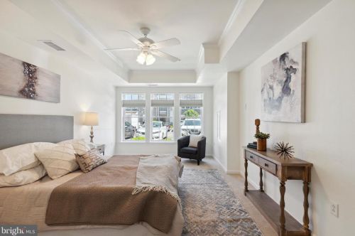 2106 Lilac Ct, Lansdale PA  19446-7611 exterior