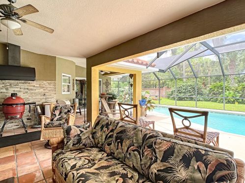 116 Squirrel Ln, Ormond Beach FL  32174-3053 exterior