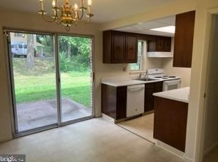 153 Ashford Dr, West Enola PA  17025-2302 exterior