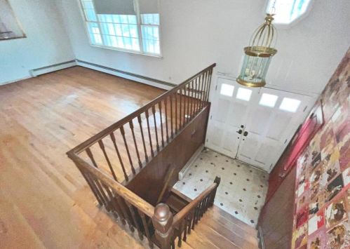 4 Mountainside Rd, Warwick NY  10990-2237 exterior